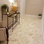 Casa Almika Sparano 4* باري