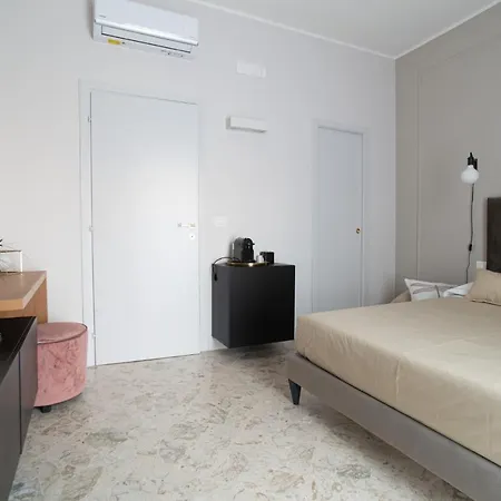 Casa Almika Sparano בית הארחה