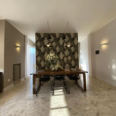 Casa Almika Sparano 4* בארי