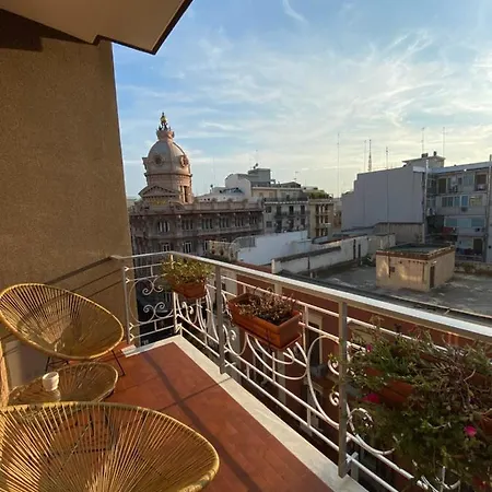 Casa Almika Sparano בית הארחה 4*