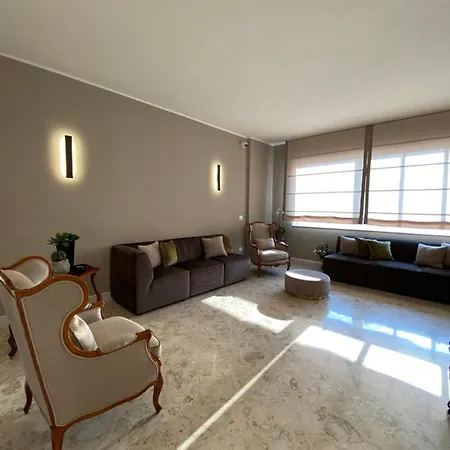 Casa Almika Sparano 4* باري